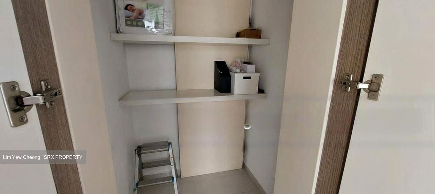Sims Avenue (D14), Condominium #449156621